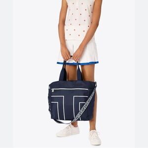 Tory Sport Nylon Graphic T Holdall Tote